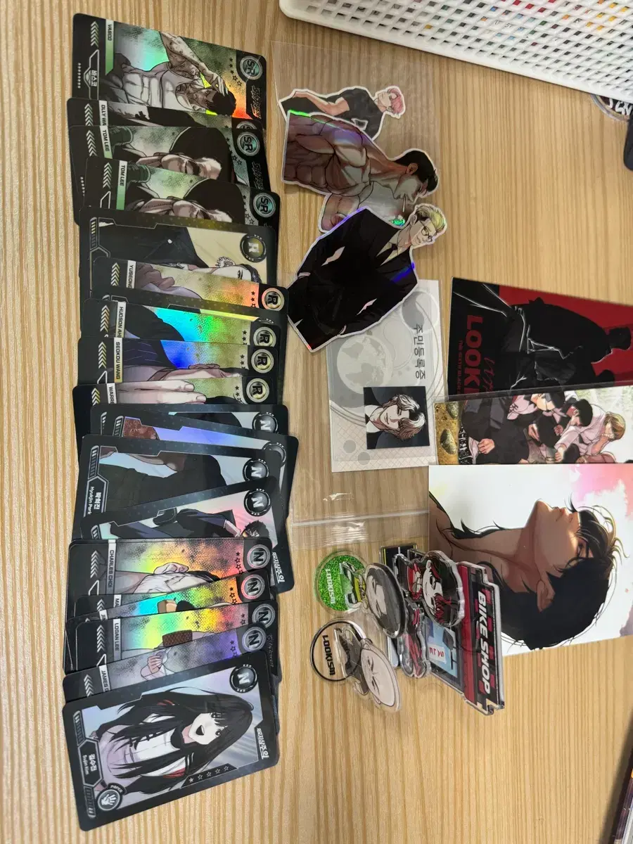 https://media.bunjang.co.kr/product/411493214_1_1780214389_w{res}.jpg